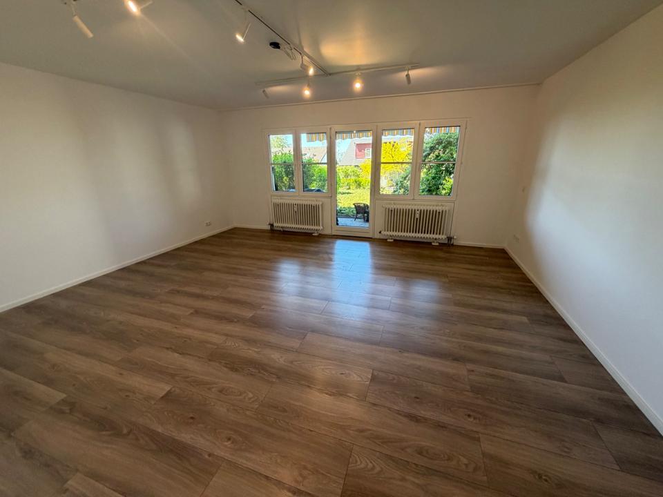 Thumbnail-Erstbezug nach Renovierung: 1,5 Zimmer-Terrassen-Wohnung mit EBK