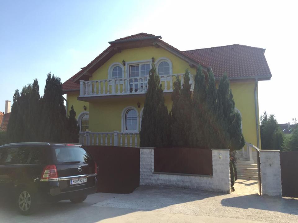 Thumbnail-Mehrfamilienhaus in Harka Nähe Sopron