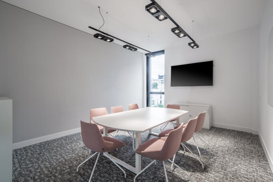 Thumbnail-Privater Büroraum für 4 Person in REGUS Unternehmerstadt