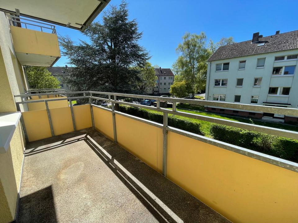 Thumbnail-Schöne 2-Zimmer-Wohnung im 1. OG mit Balkon