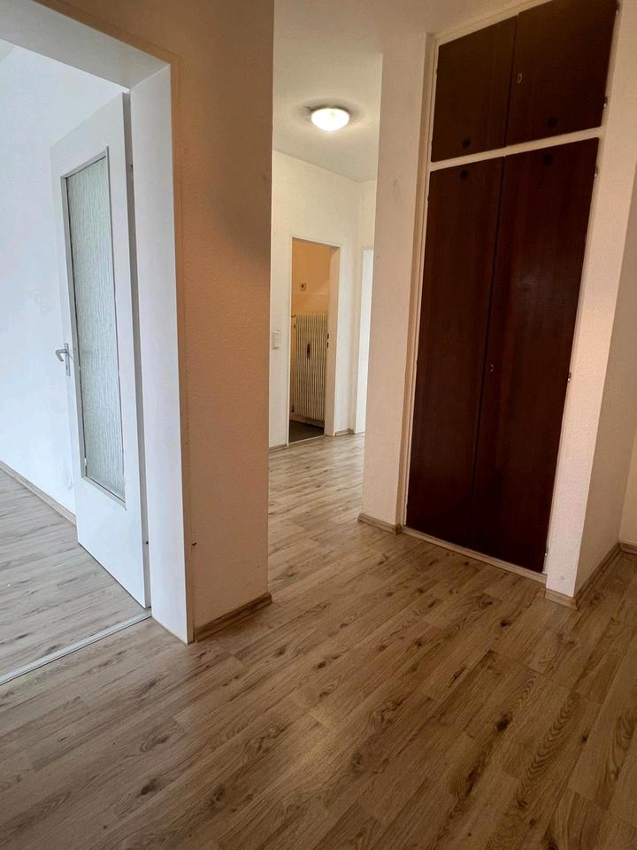 Thumbnail-2-Zimmer-Wohnung mit Balkon im 3. Obergeschoss in Zentraler Lage