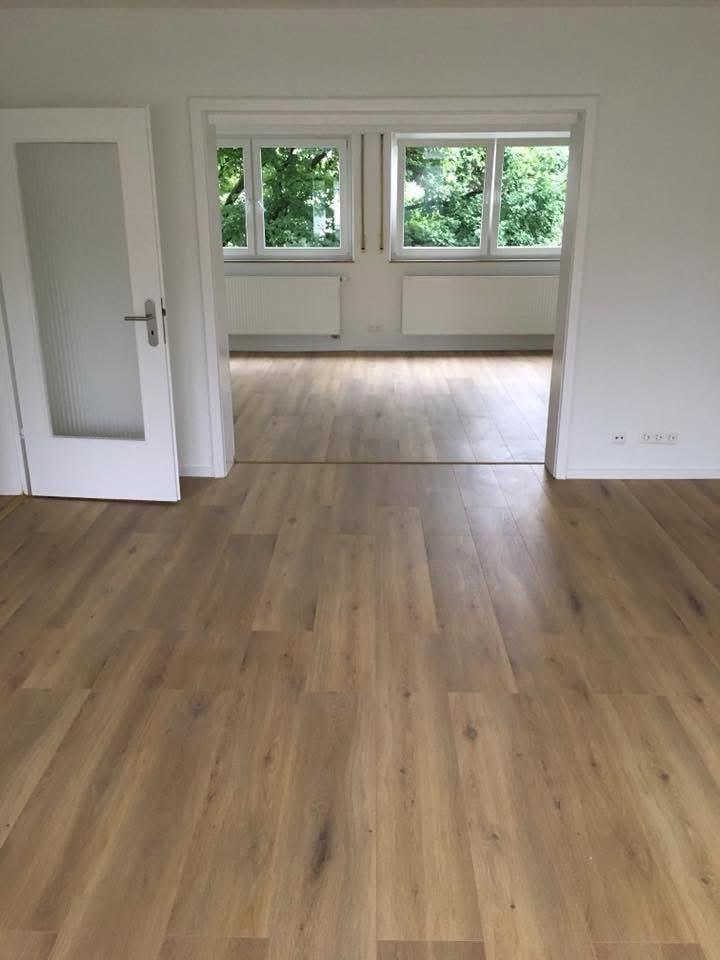 Thumbnail-Schöne kernsanierte 4-Zimmer Wohnung in zentraler Lage Böblingen