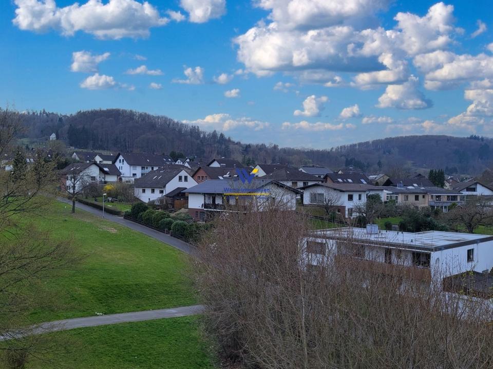 Thumbnail-***Helle 2 Zimmer mit Fernblick*** und Balkon