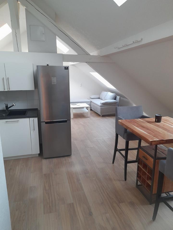 Thumbnail-Kirkel - helle Dachwohnung zu vermieten