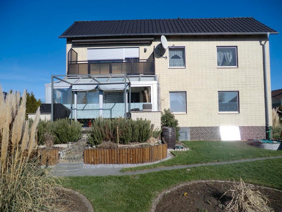 Thumbnail-Große 3-Zimmer-Wohnung mit Südbalkon & Gartenanteil in Wendeburg