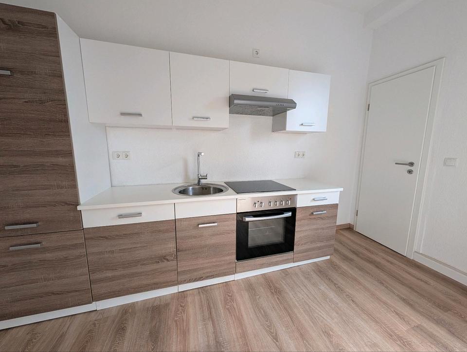 Thumbnail-3-R-Whg mit Einbauküche - 590 Euro warm