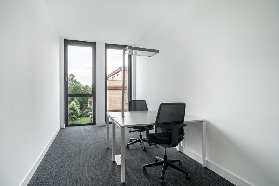 Thumbnail-Privater Büroraum für 1 Person in Regus Unternehmerstadt