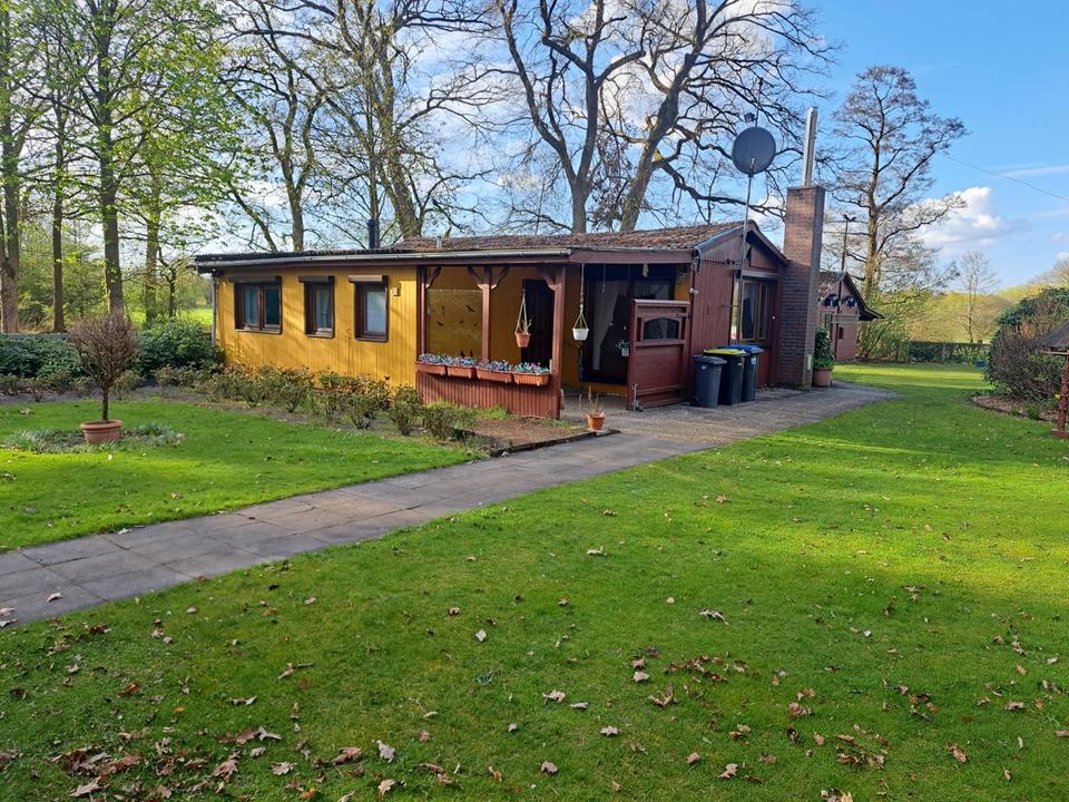 Thumbnail-Einfamilienhaus in Außenrandlage