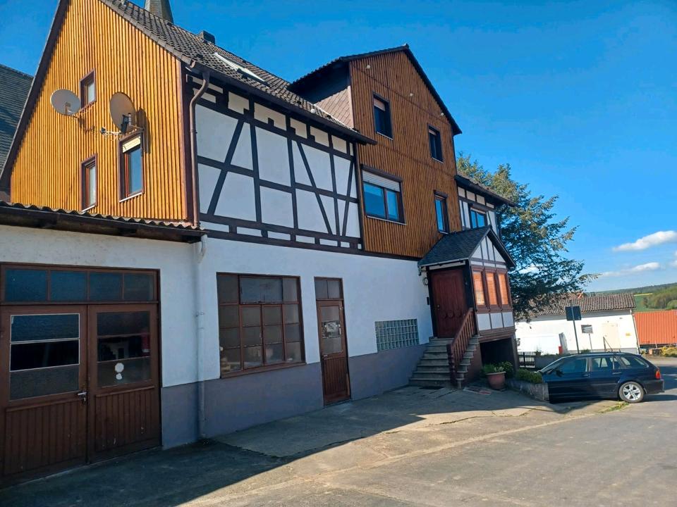 Thumbnail-2 große Wohnungen oder ganzes Haus, möbliert, 3 Bäder, 2 EBKs