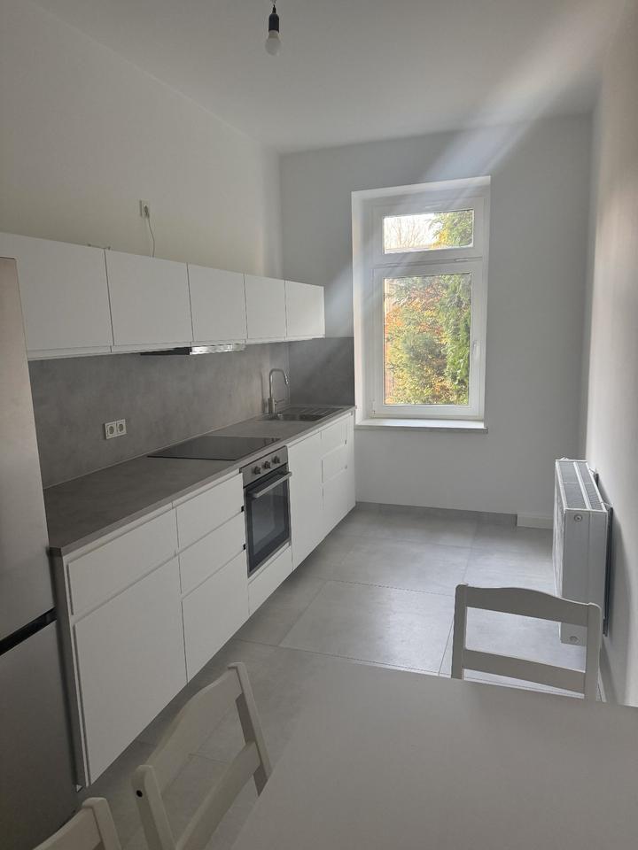 Thumbnail-Erstbezug nach Sanierung – Teilmöblierte 2-Zimmer-Wohnung mit EBK