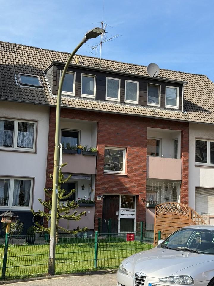Thumbnail-Mehrfamilienhaus 6 Wohnungen in Herten Westerholt zu verkaufen