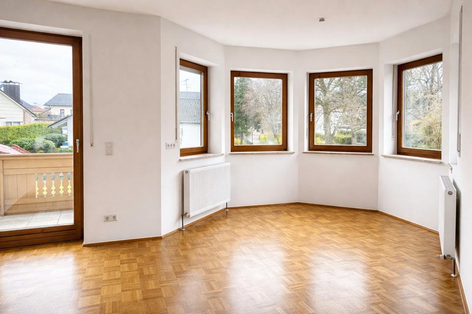 Thumbnail-Helle 6-Zimmer-Wohnung mit 2 Balkonen in exklusiver Lage!