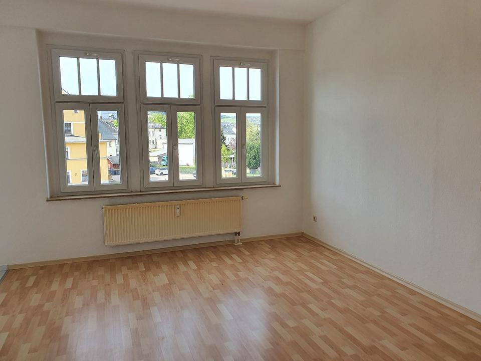 Thumbnail-Helle, barrierearme 2-Raum- Wohnung in Mehrfamilienhaus zur Vermietung