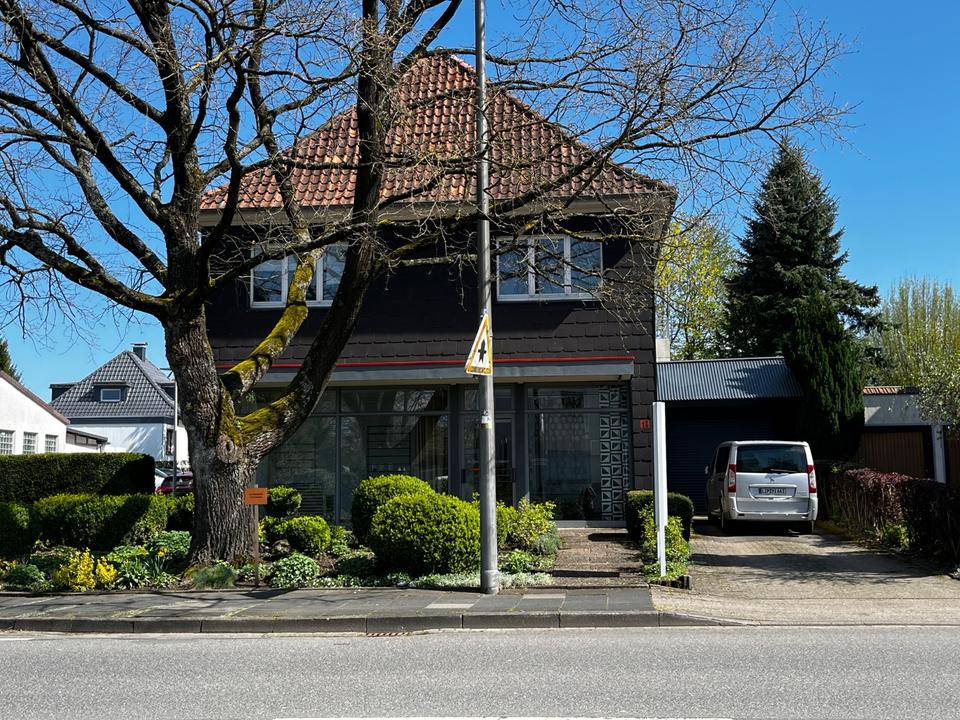 Thumbnail-Wohn- und Geschäftshaus