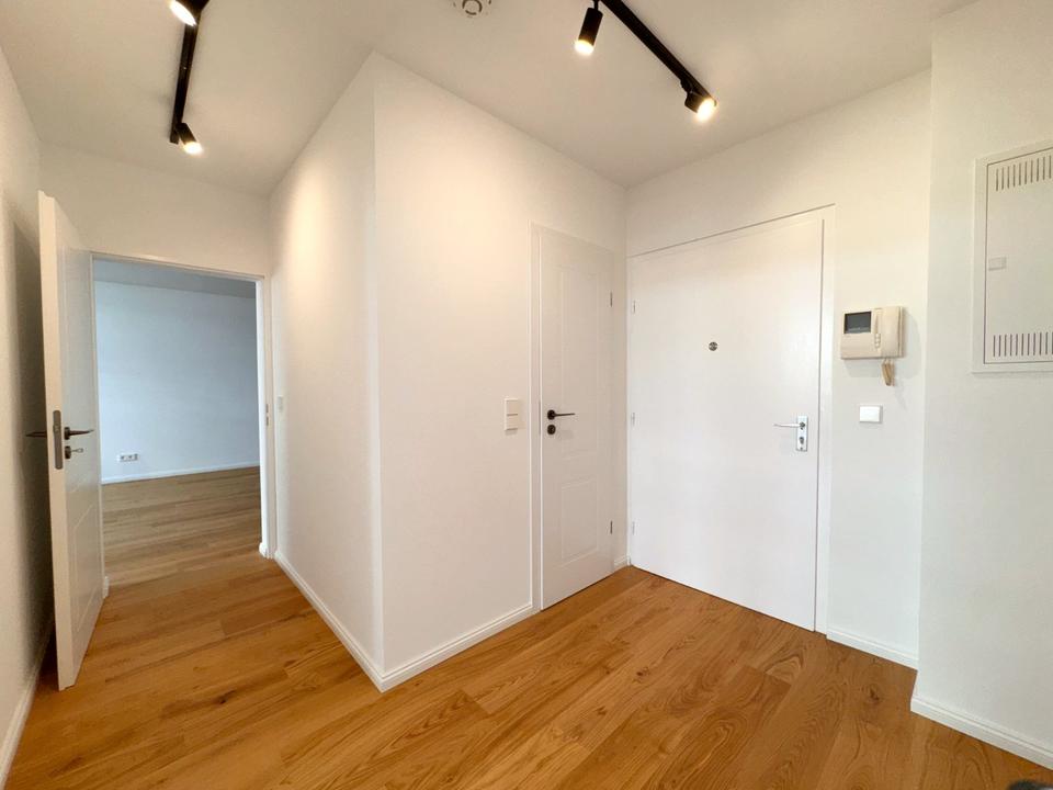 Thumbnail-Bezugsfreie 2-Zi. Wohnung, frisch modernisiert in Wilmersdorf