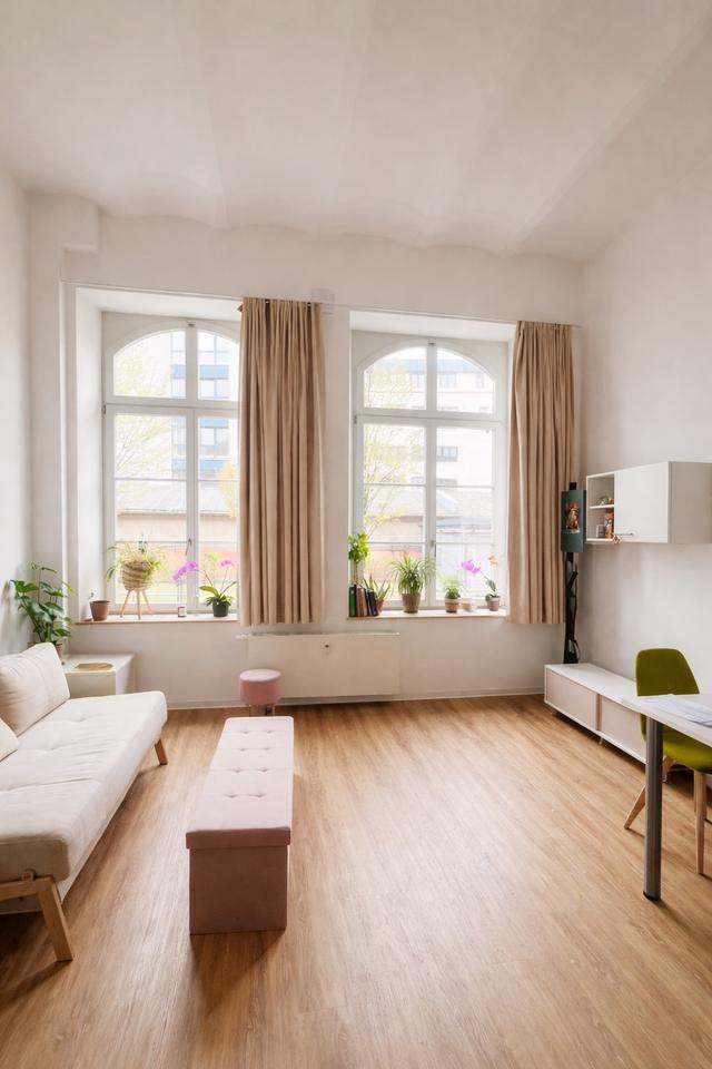 Thumbnail-Zentral Galerie Apartment teil-möbliert - Nachmieter ab Mai