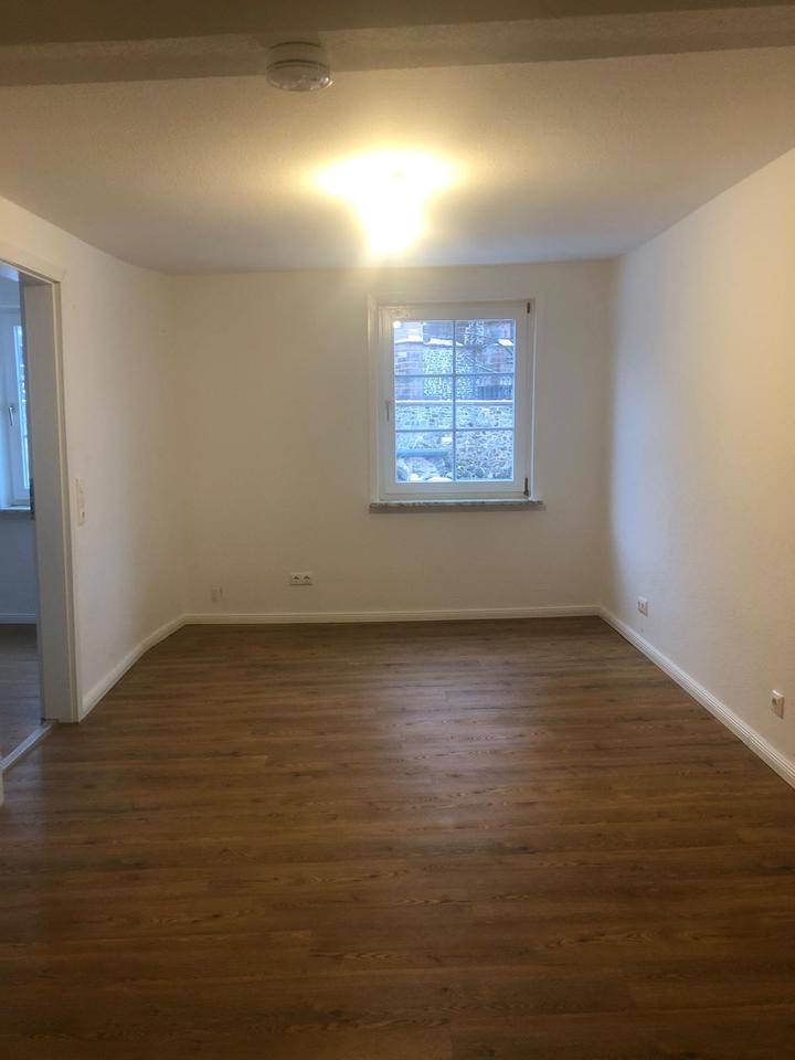 Thumbnail-Großzügige 4-Zimmer-Wohnung(Homberg Efze)