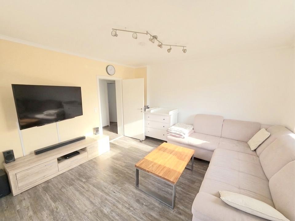 Thumbnail-Köln-Grengel: Gut geschnittene 3-Zimmer-Erdgeschosswohnung – Mit Balkon & Garten