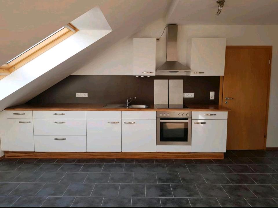 Thumbnail-Schöne, helle Dachgeschoßwohnung in Wadrill zu vermieten