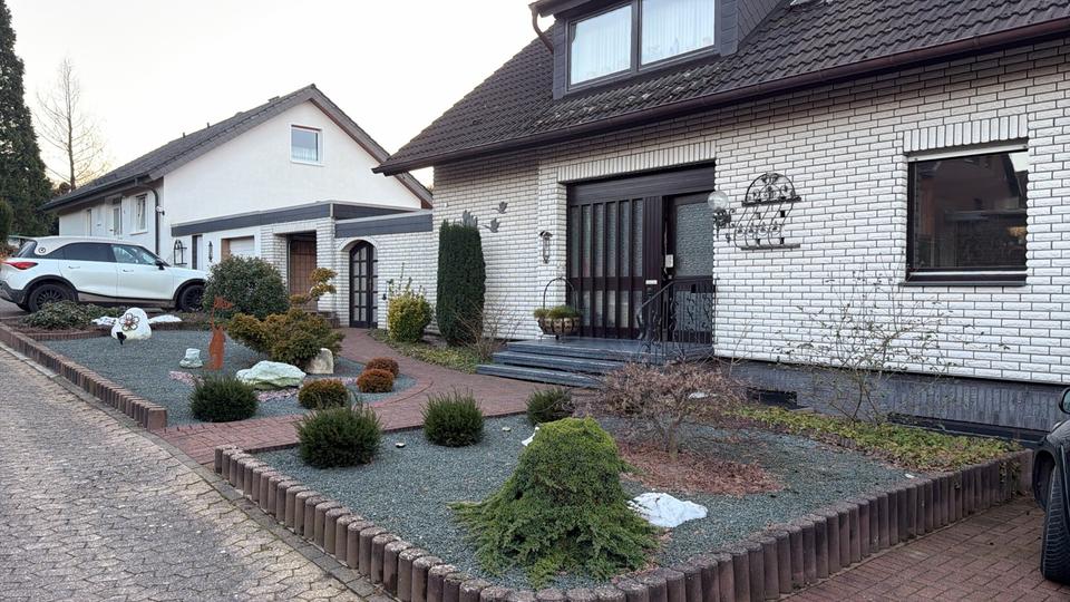 Thumbnail-Zweifamilienhaus mit Garten - ideal für Eigennutzer oder Anleger