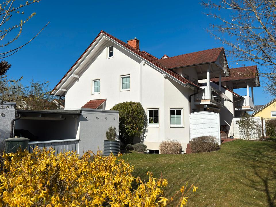 Thumbnail-DHH in Beiersdorf mit Schlossblick & idealer Lage zwischen Callenberger Forst und Goldbergsee