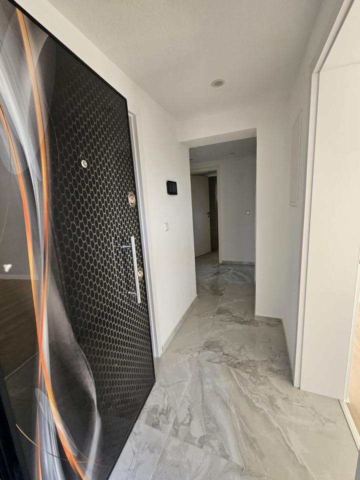 Thumbnail-Moderne 3-Zimmer-Wohnung mit eigenem Eingang in Köngen