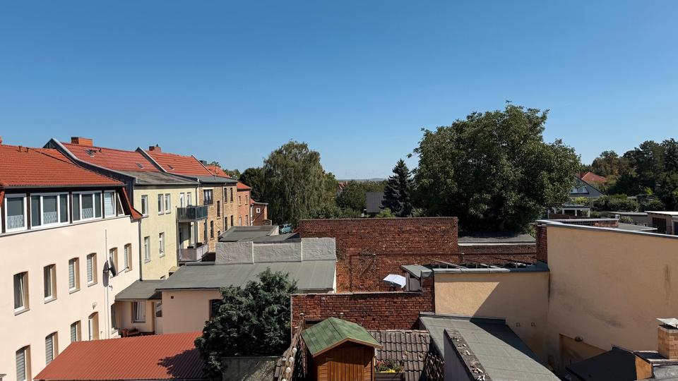 Thumbnail-3Raum Wohnung ruhige Lage Parkplätze vor der Tür ASL