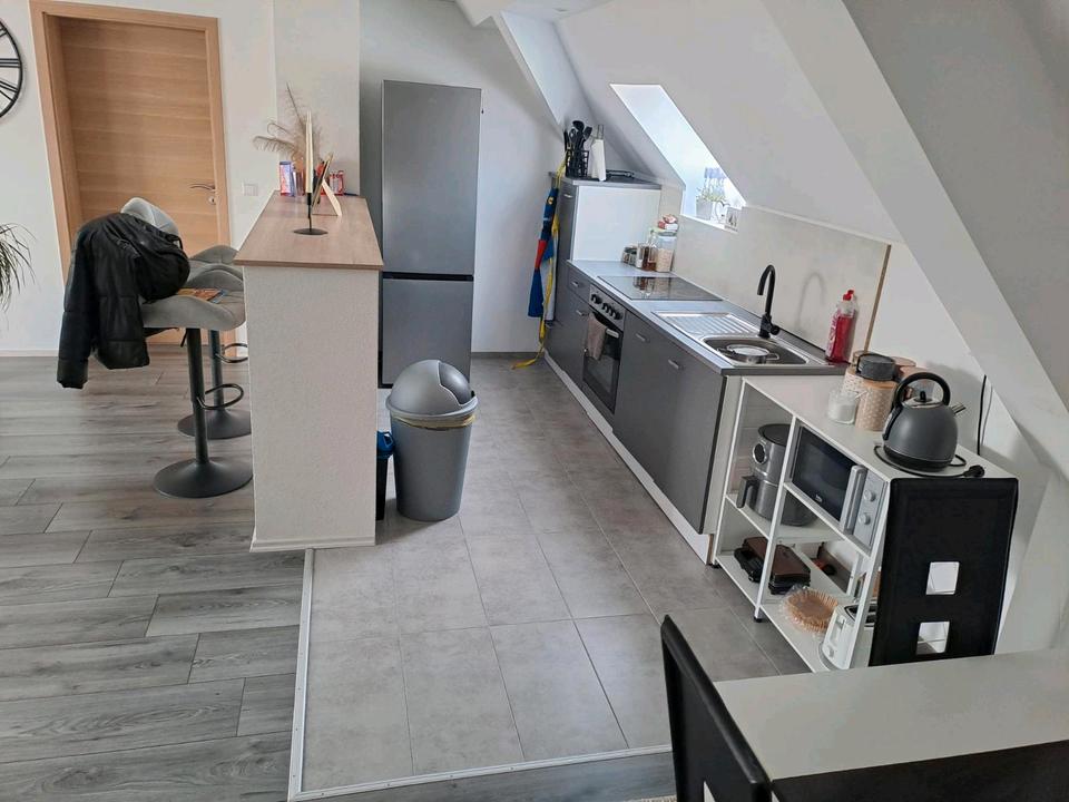 Thumbnail-Großzügige 4-Zimmer DG-Wohnung in 73329 Kuchen