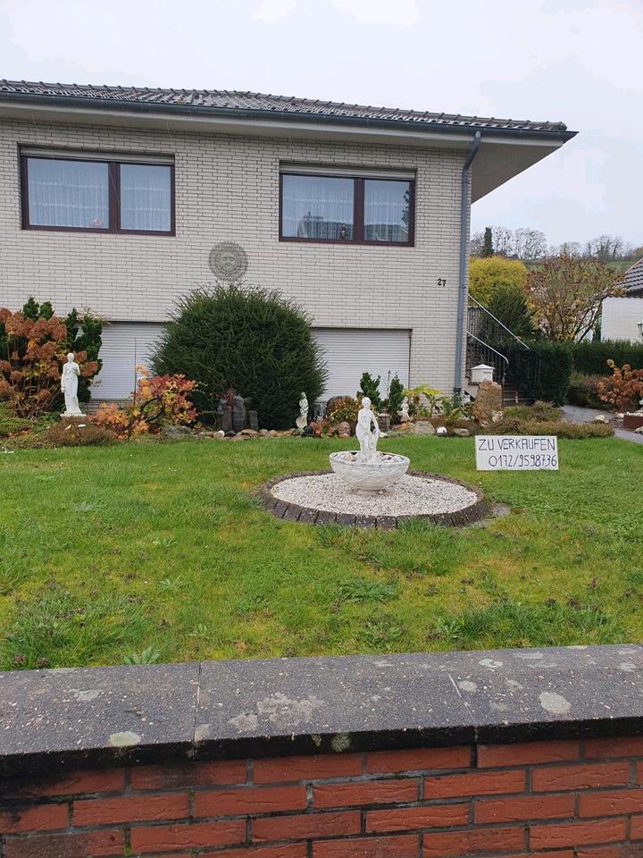 Thumbnail-Einfamilienhaus mit Einliegerwohnung in Niederbachem