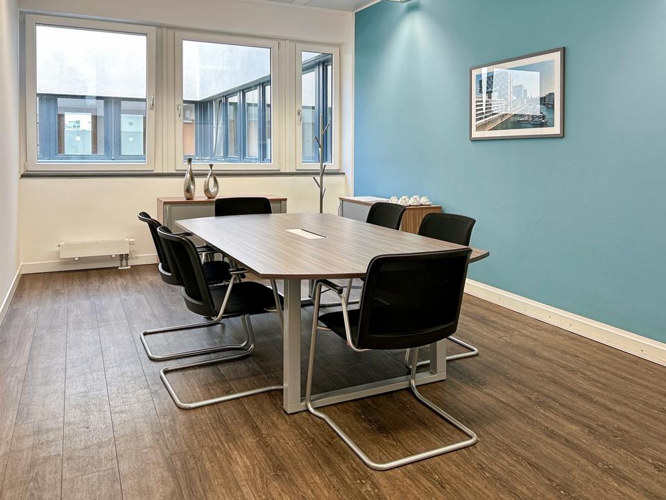 Thumbnail-Privater Büroraum für 4 Person in REGUS Waidmarkt