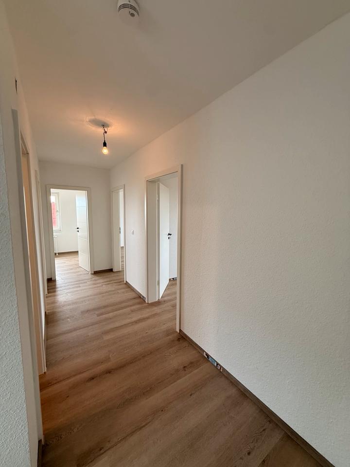 Thumbnail-Hochwertig renovierte 2-Zimmer Wohnung mit Weitblick in Uerdingen