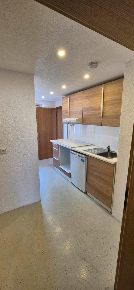 Thumbnail-1-Zimmer-Wohnung in sehr zentraler Lage – 27 m²