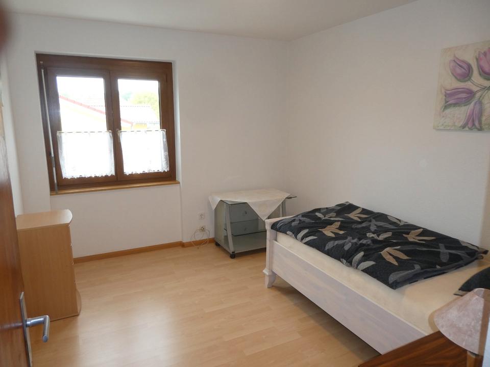 Thumbnail-Einzimmerwohnung mit Balkon & Stellplatz