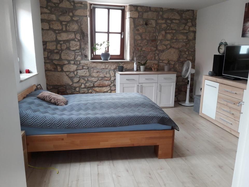 Thumbnail-Freundliche 3-Zimmer-Wohnung in historischem Adelssitz