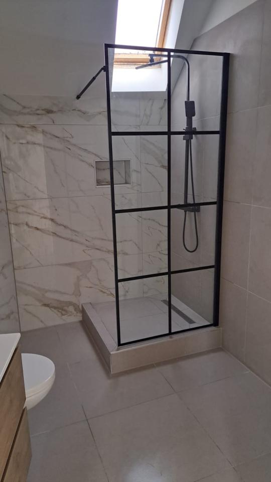 Thumbnail-Komplett renovierte 3-Zimmer-Wohnung (90 m²) in Duisburg-Marxloh