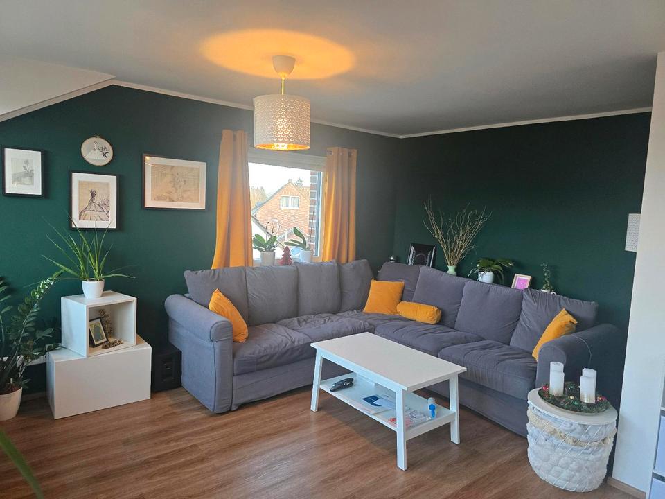 Thumbnail-Ansprechende 2-Zimmer-Wohnung mit Dachterrasse in Neuss-Norf