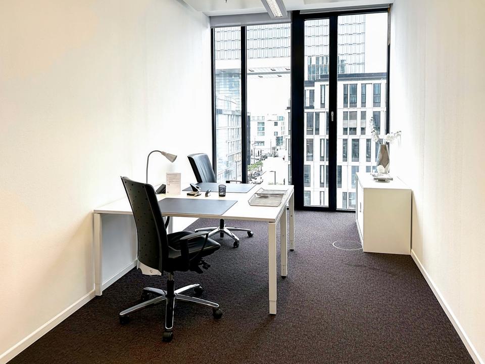 Thumbnail-Privater Büroraum für 1 Person in Regus Kranhaus 1