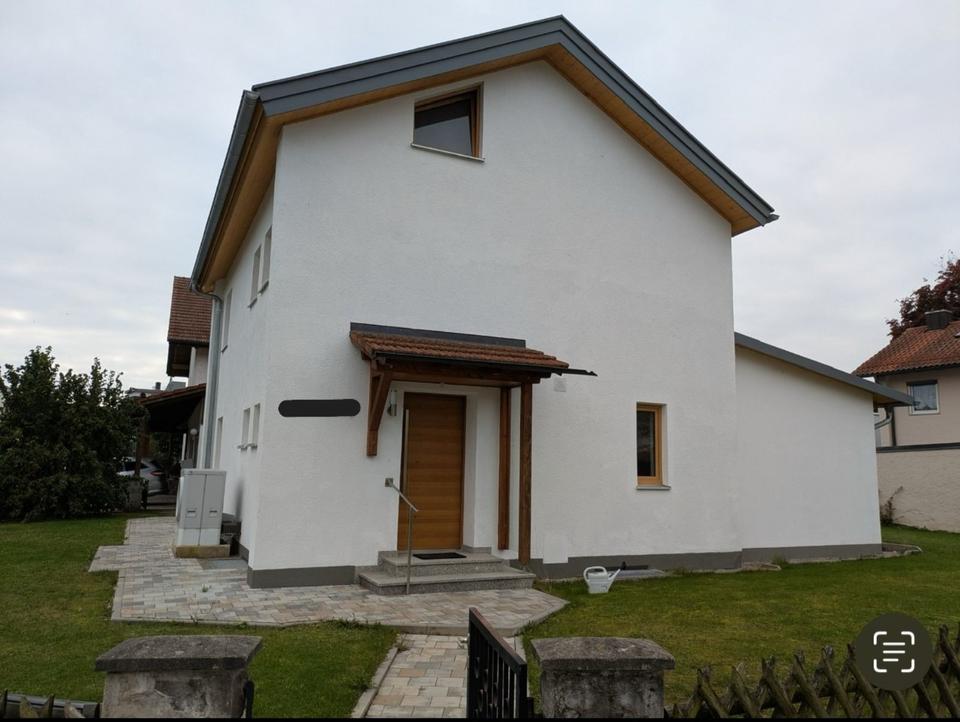 Thumbnail-Alleinstehendes Einfamilienhaus zur Miete