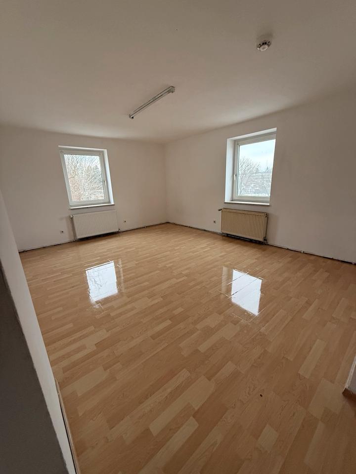 Thumbnail-Schöne 3-Zimmer-Wohnung in Rehau