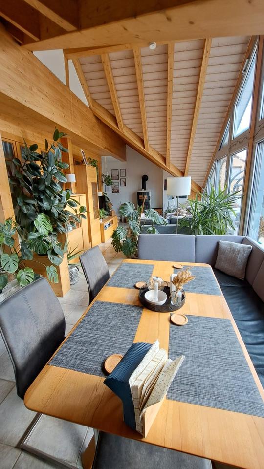 Thumbnail-Schöne DG-Wohnung mit interessantem Schnitt