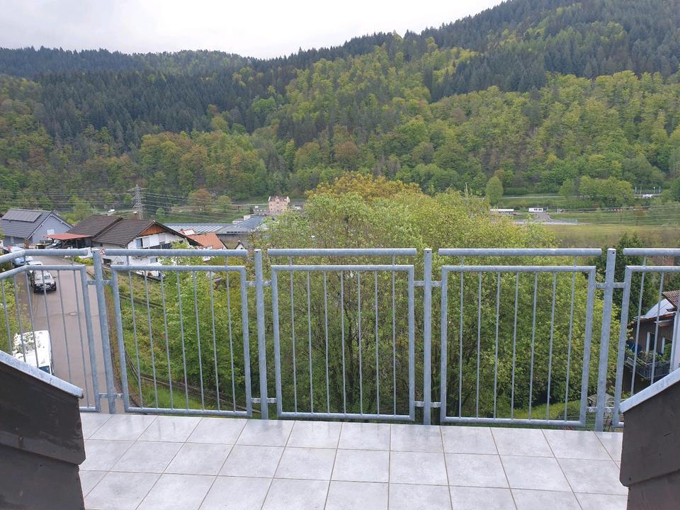 Thumbnail-Maisonette-Wohnung mit herrlichem Blick über Murgtal