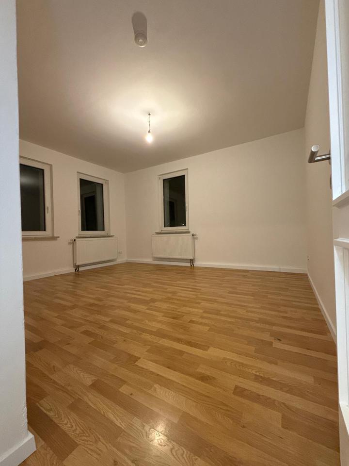 Thumbnail-Helle 2,5-Zimmer Wohnung im 1. OG mit neuer Küche in Nürnberg