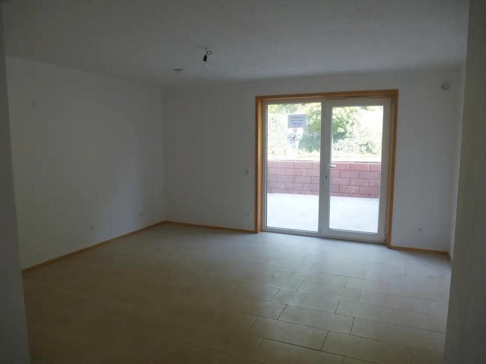 Thumbnail-Attraktive 2-ZKB Wohnung mit Terrasse & Stellplatz in Sippersfeld