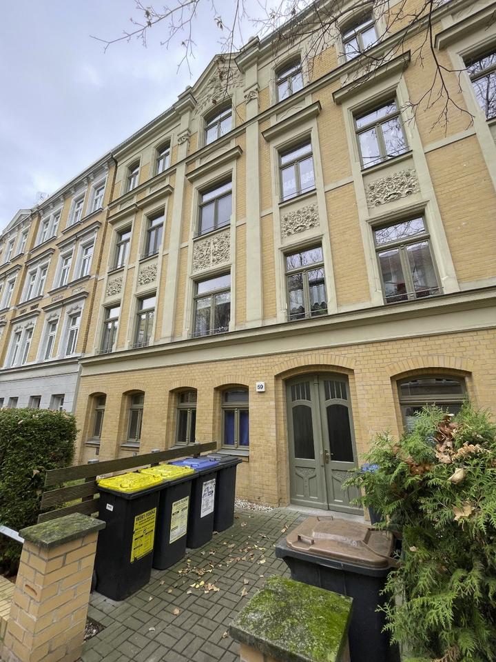 Thumbnail-Charmante 3-Raum-Wohnung im Dachgeschoss mit Balkon im Fachwerk-Stil in der südliche Innenstadt (Bern5907)
