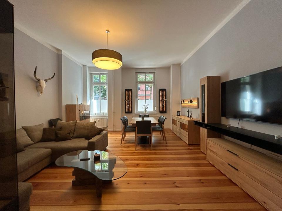 Thumbnail-repräsentative 3-Zimmer-Wohnung am Volkspark Friedrichshain