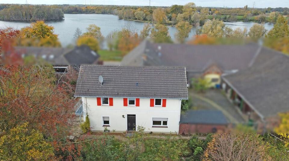 Thumbnail-Bauernhaus auf historischem Hof mit Seeblick in Duisburg-Baerl