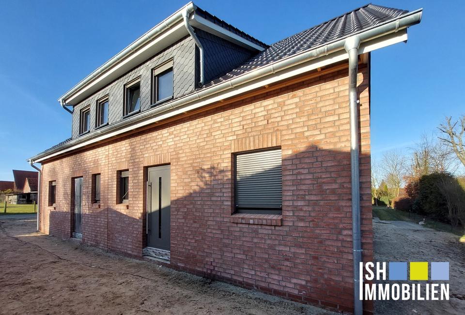 Thumbnail-Erstklassige Doppelhaushälfte in Bargstedt zu vermieten!