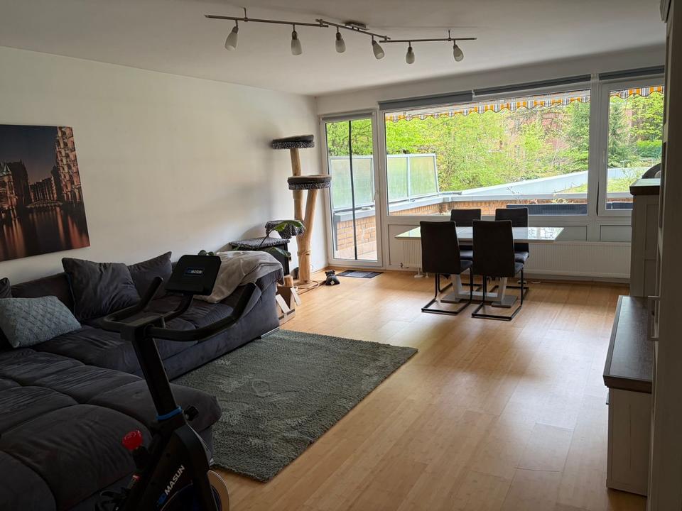 Thumbnail-Helle großzügige 2-Zimmer Wohnung in ruhiger Lage