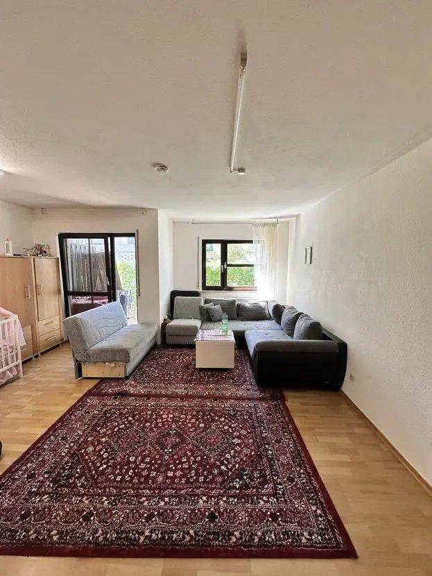 Thumbnail-1-Zimmer-Wohnung mit Terrasse, neuer EBK & Stellplatz – möbliert