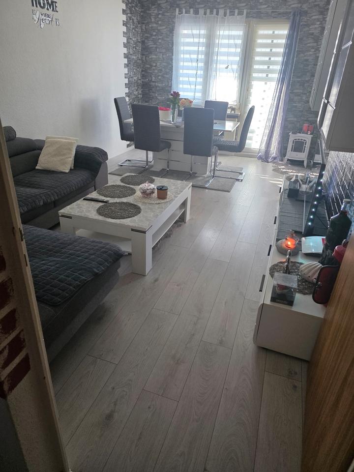 Thumbnail-Helle renovierte 4 Zimmer Wohnung